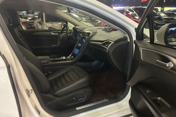 Used Ford Mondeo 2020 EcoBoost 180 Stylish Model
