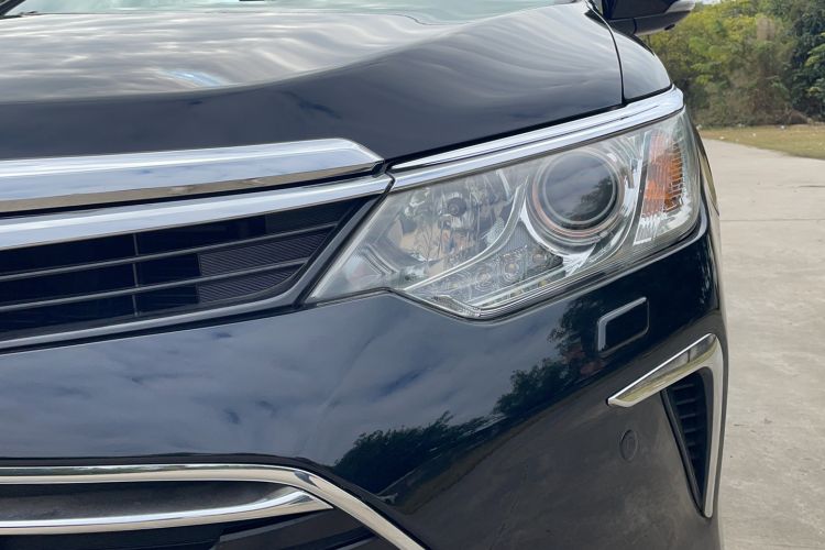 Used Toyota Camry 2016 2.5G 10th Anniversary Deluxe Navigation Edition
