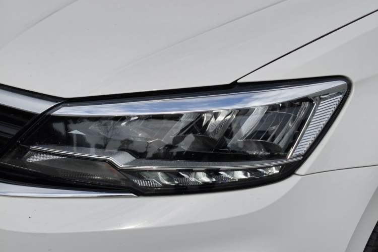 Used Volkswagen Lamando 2021 230TSI DSG Fashion Edition
