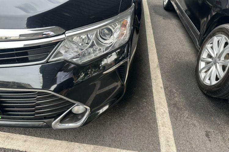 Used Toyota Camry 2016 2.0G 10th Anniversary Leading Edition
