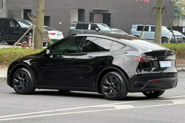 Used Tesla Model Y 2023 Rear-Wheel-Drive Version