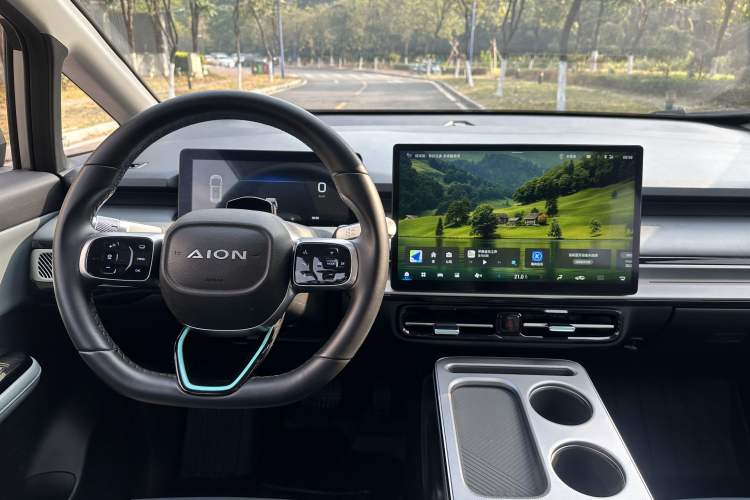 Used AION Y 2023 Plus 510 Tech Edition
