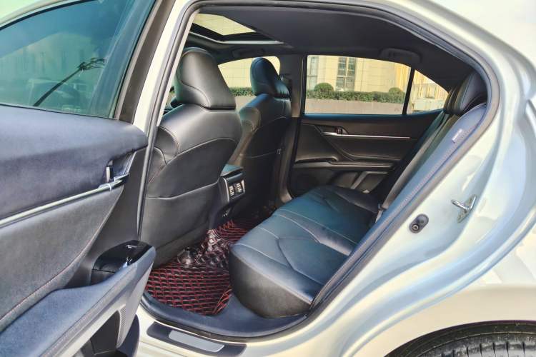 Used Toyota Camry 2019 2.0G Luxury Edition China VI Standard