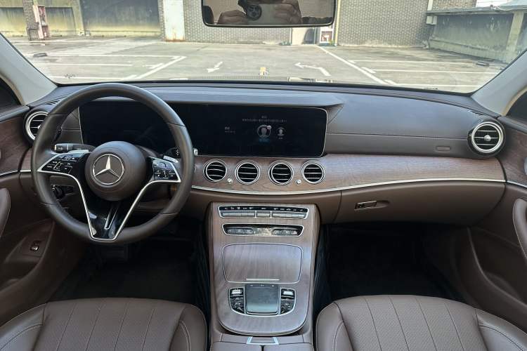 Used Mercedes-Benz E-Class 2023 E 300 L Luxury Model
