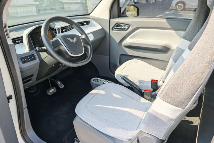 Used Wuling Hongguang MINIEV 2022 Macaron Fashion Model Lithium Iron Phosphate