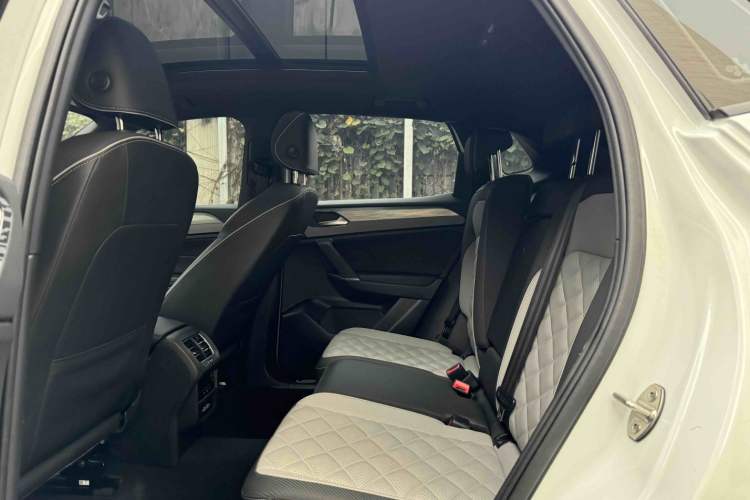 Used Volkswagen Tayron X 2023 330TSI Two-Wheel-Drive Flagship Smart Edition