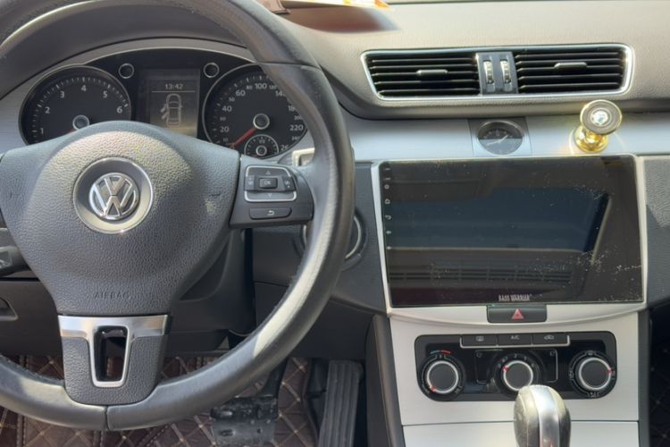 Used Volkswagen Magotan 2016 1.8TSI Smart Comfort Model
