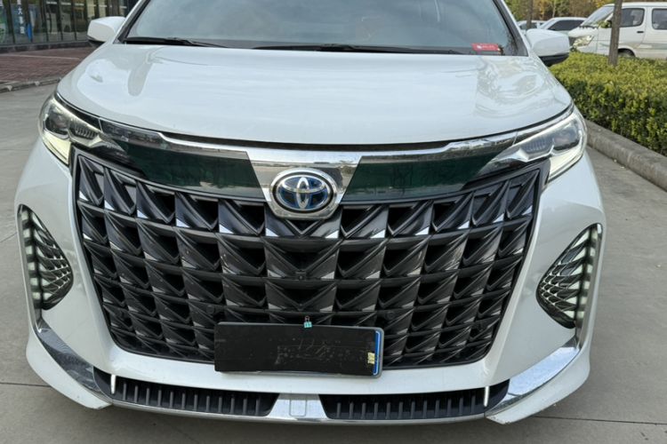 Used Toyota Sienna 2023 2.5L Hybrid Comfort Edition
