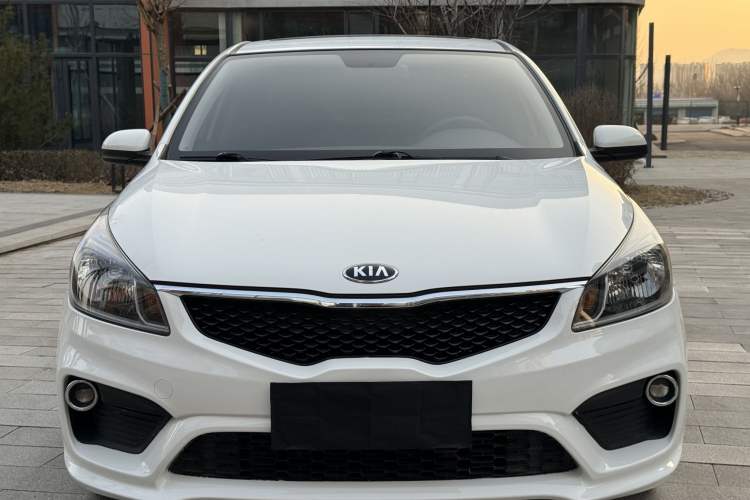 Used Kia K2 2017 Sedan 1.4L Manual Transmission GLS
