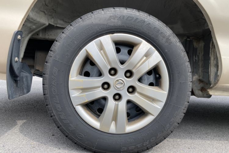 Used FORTHING Lingzhi 2018 M5L 1.6L 7-Seater Comfort Model
