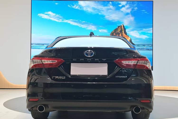 Used Toyota Camry 2021 Dual-Motor 2.5 HGVP Leading Edition