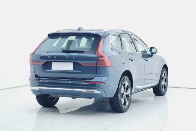 Used Volvo XC60 2026 B5 4x4 Smart Luxury Edition
