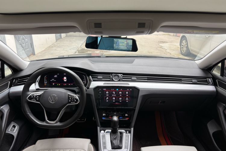 Used Volkswagen Magotan 2023 2 Million Units Commemorative Edition 330TSI DSG Luxury Version