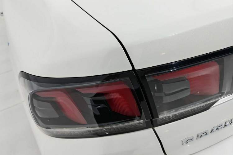 Used Peugeot 308 2016 1.6L Automatic Luxury Edition
