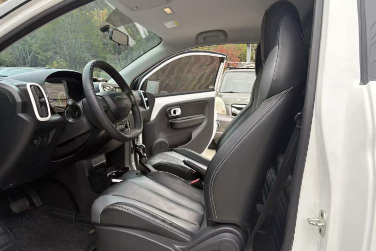 Used Roewe Clever 2022 311km QiQi BoBo Edition
