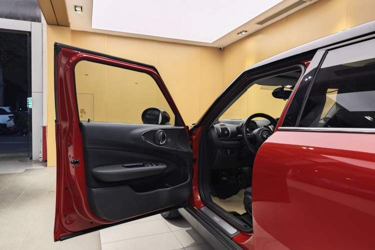 Used  Clubman 2016 1.5T COOPER