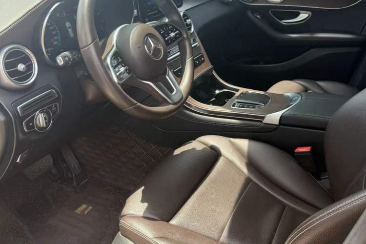 Used Mercedes-Benz GLC 2022 Facelift GLC 260 L 4MATIC Luxury Edition