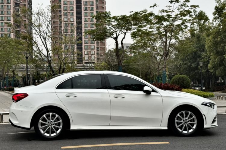 Used Mercedes-Benz A-Class 2020 Restyled A 200 L Sport Sedan Fashion Version