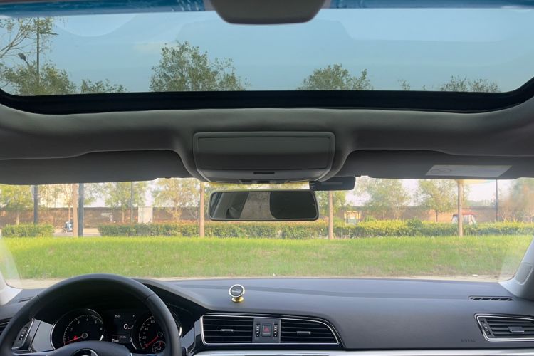 Used Volkswagen Lamando 2015 280TSI DSG Comfort Edition
