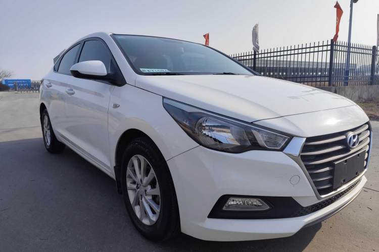 Used Hyundai Verna 2016 1.4L Automatic Cool Edition GLS
