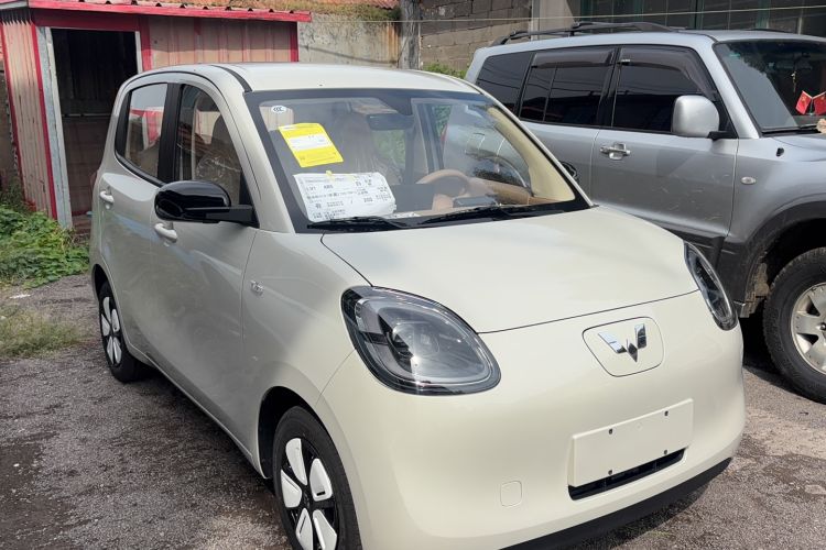 Used Wuling Hongguang MINIEV 2025 Four-Door Version Advanced Edition
