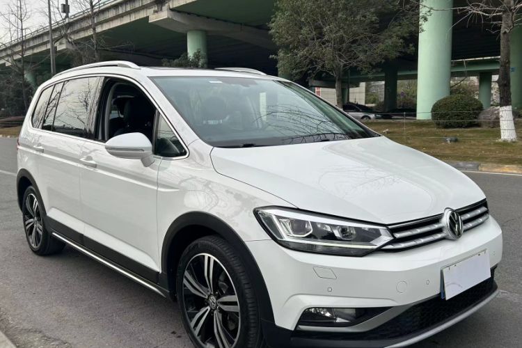 Used Volkswagen Touran 2021 Volkswagen Touran L 280TSI DSG Boundary Edition 7-Seater