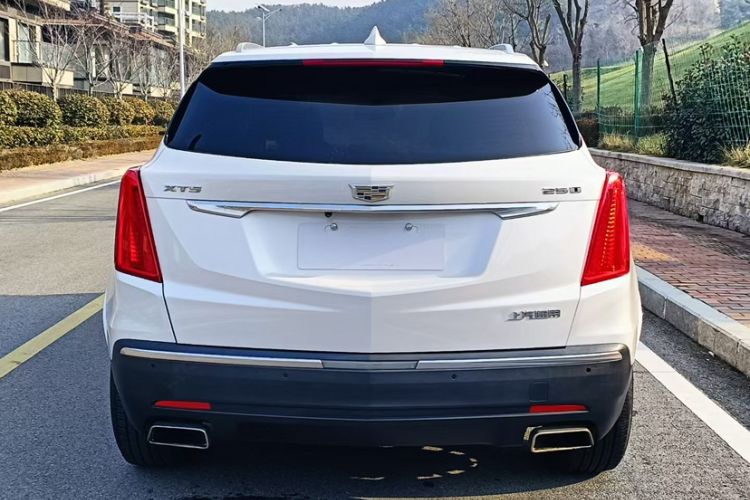 Used Cadillac XT5 2018 25T Luxury Model