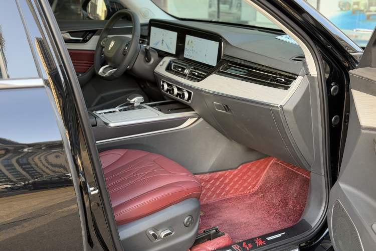 Used Hongqi HS5 2025 2.0T Two-Wheel Drive Flagship Pro Edition
