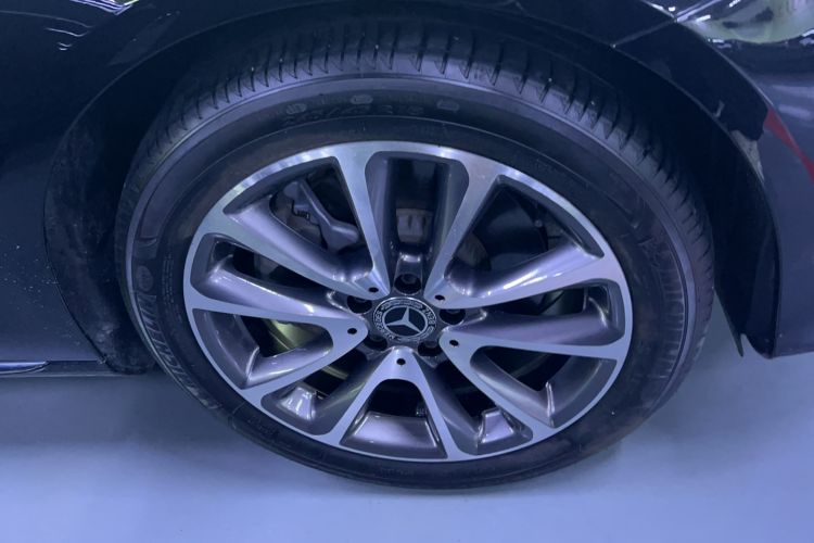 Used Mercedes-Benz E-Class 2018 Facelift E 200 L
