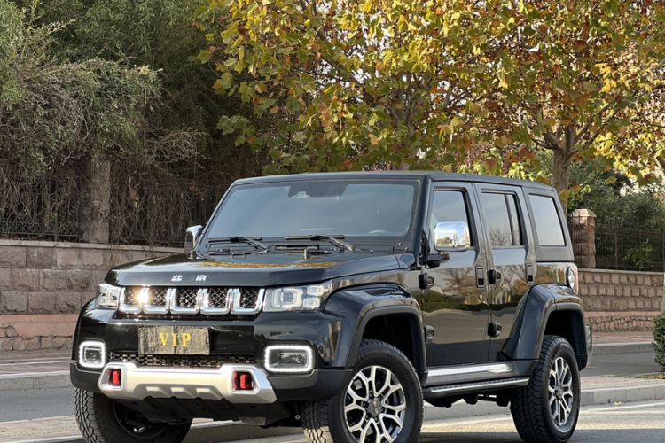 Used BAIC Off-Road BJ40 2023 2.0T Automatic Four-Wheel Drive Urban Hunter Edition Chivalrous Type
