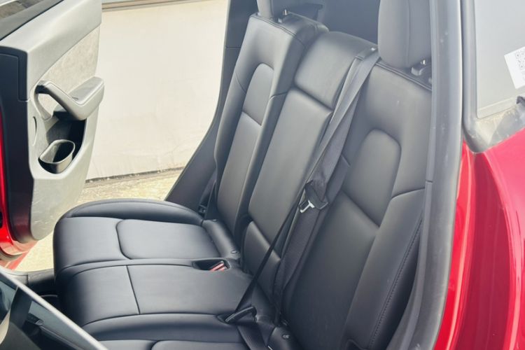 Used Tesla Model Y 2024 Rear-Wheel-Drive Version