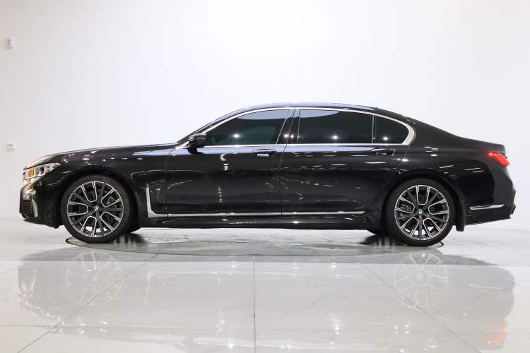 Used BMW 7 Series 2019 Updated 740Li Luxury Version M Sport Package
