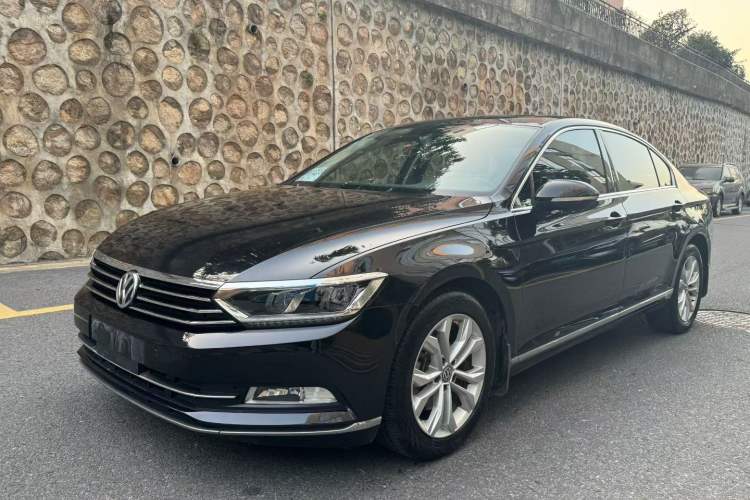Used Volkswagen Magotan 2019 330TSI DSG Luxury Version China VI Standard
