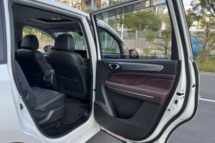 Used GAC Trumpchi M6 2023 PRO 270T DCT Luxury Edition
