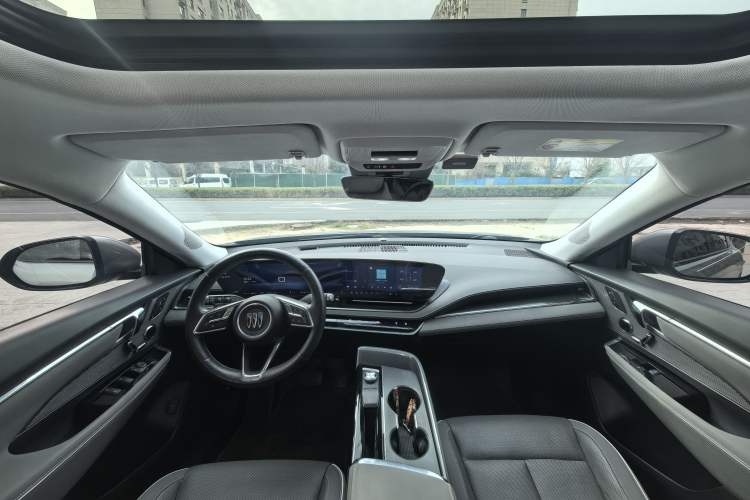 Used Buick E5 2023 Premium Long-Range Version