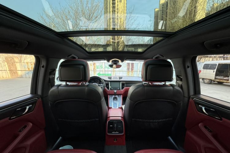 Used Porsche Macan 2017 Macan 2.0T
