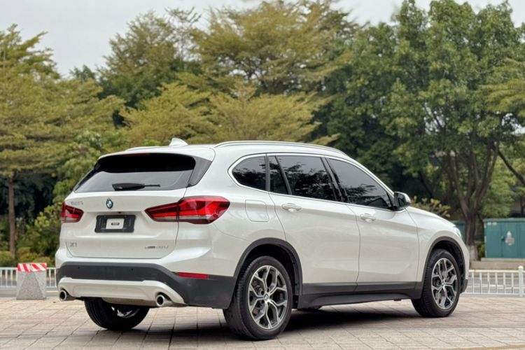 Used BMW X1 2020 sDrive25Li Leading Model
