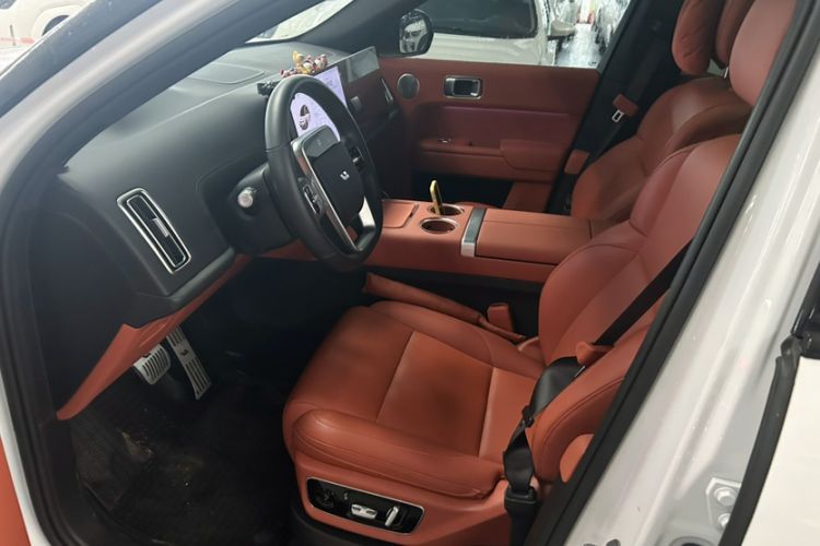 Used Li Auto L7 2023 Air model
