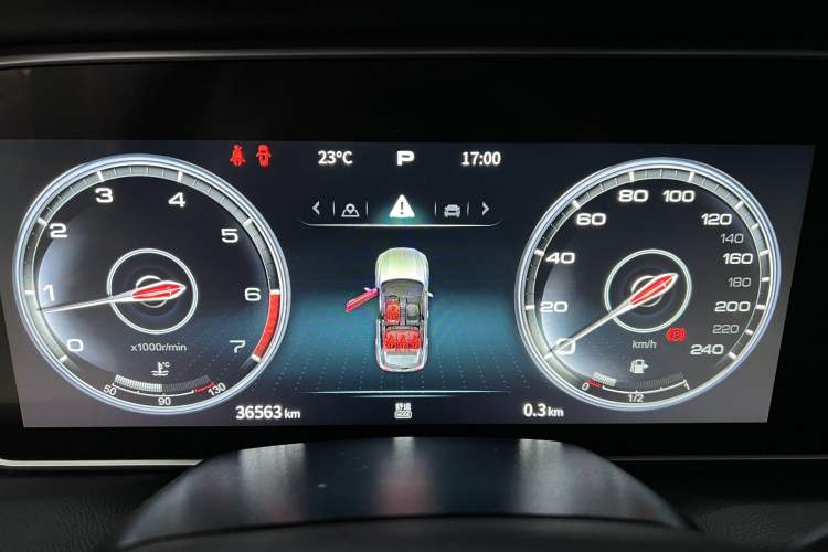 Used Hongqi HS5 2022 Revised Version 2.0T Smart Connect Flagship Edition
