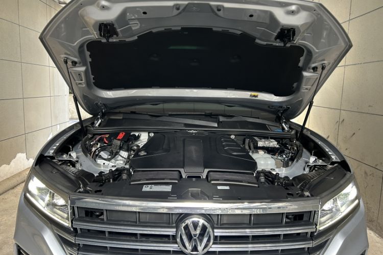 Used Volkswagen Touareg 2019 2.0 TSI Ruiyi Edition China V Standard
