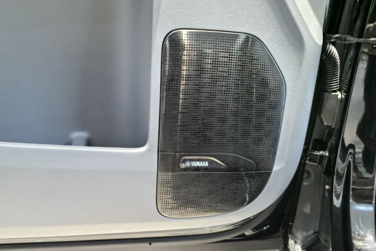 Used Zeekr 009 2024 Six-Seat Executive Version 4WD 108 kWh