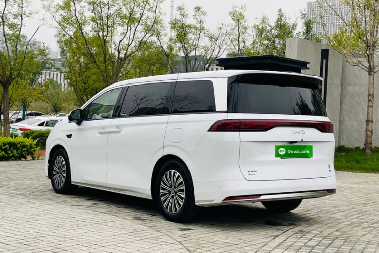 Used BYD Xia 2025 DM-i 1.5T 180km Excellence Model
