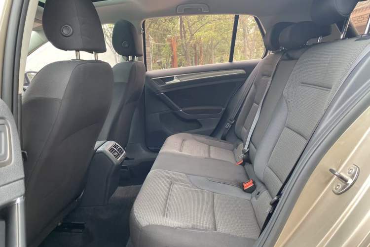 Used Volkswagen Golf 2014 1.4TSI Automatic Comfort Model
