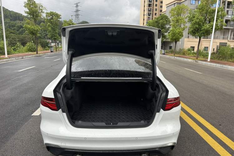 Used Jaguar XEL 2021 2.0T 250 PS S Progressive Elegance Edition
