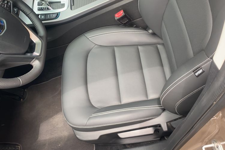 Used Geely Auto Emgrand GL 2018 1.4T DCT Elite Smart Connectivity Version
