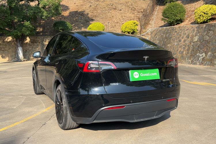 Used Tesla Model Y 2022 Rear-Wheel-Drive Version
