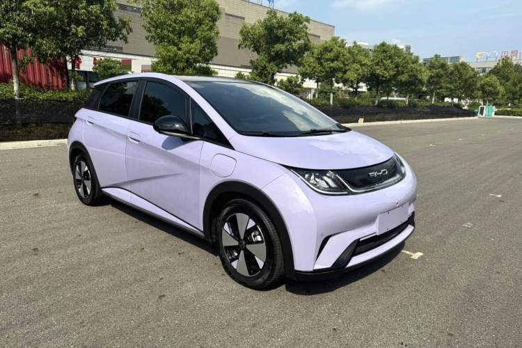Used BYD Dolphin 2023 420 km Fashion Edition
