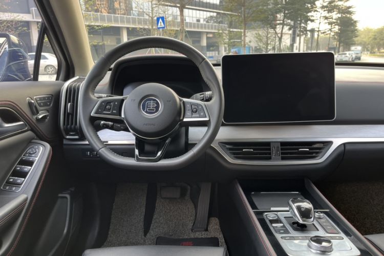 Used BYD Tang New Energy 2019 EV600D Four-Wheel Drive Smart Connect Genesis Edition
