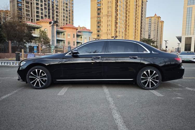 Used Mercedes-Benz E-Class New Energy 2022 Facelift E 350 e L Plug-in Hybrid Sedan
