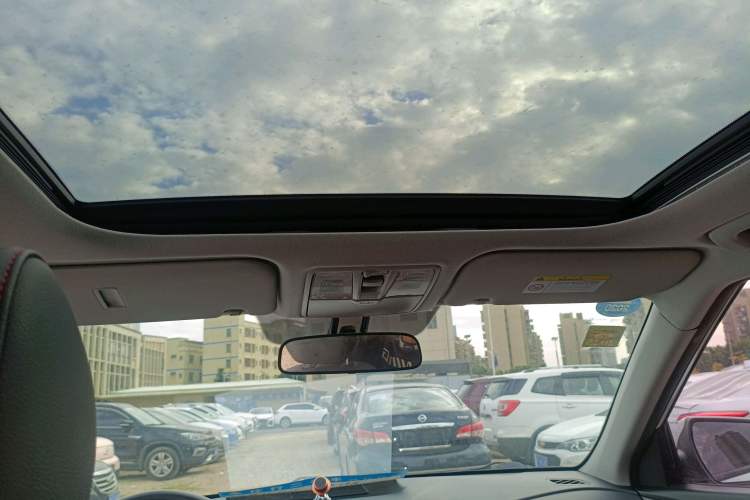 Used Hyundai ix25 2017 1.4T Automatic Smart Version
